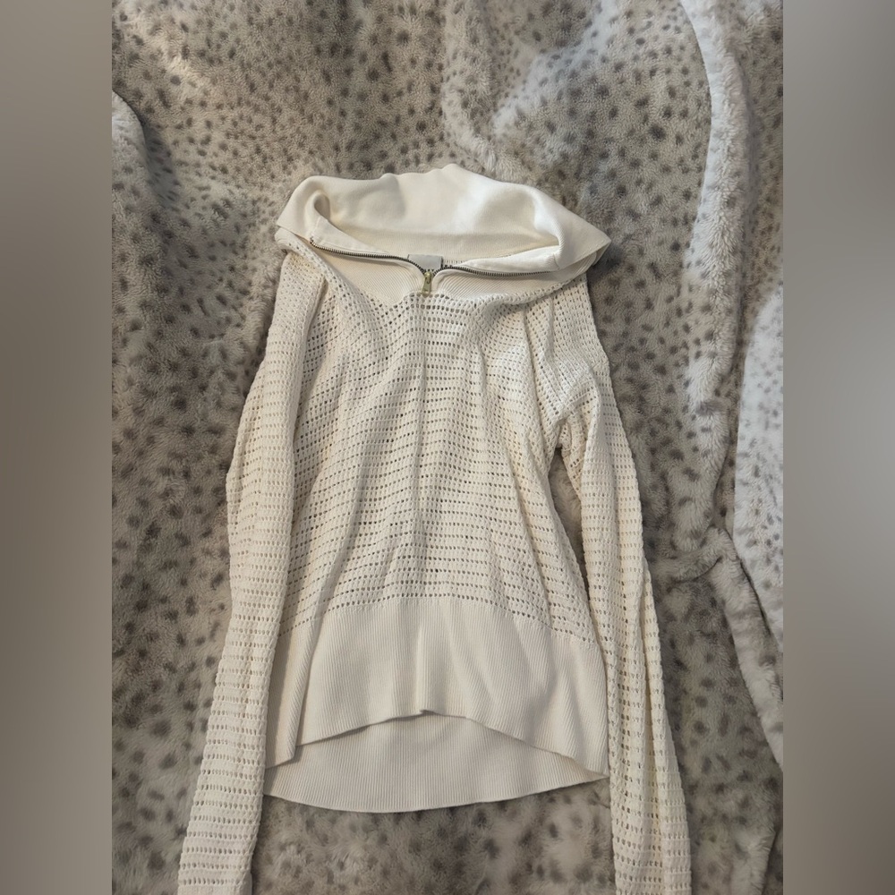 Varley sweater